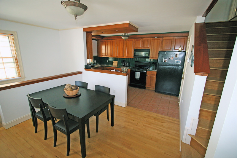 kitchen and dinning area